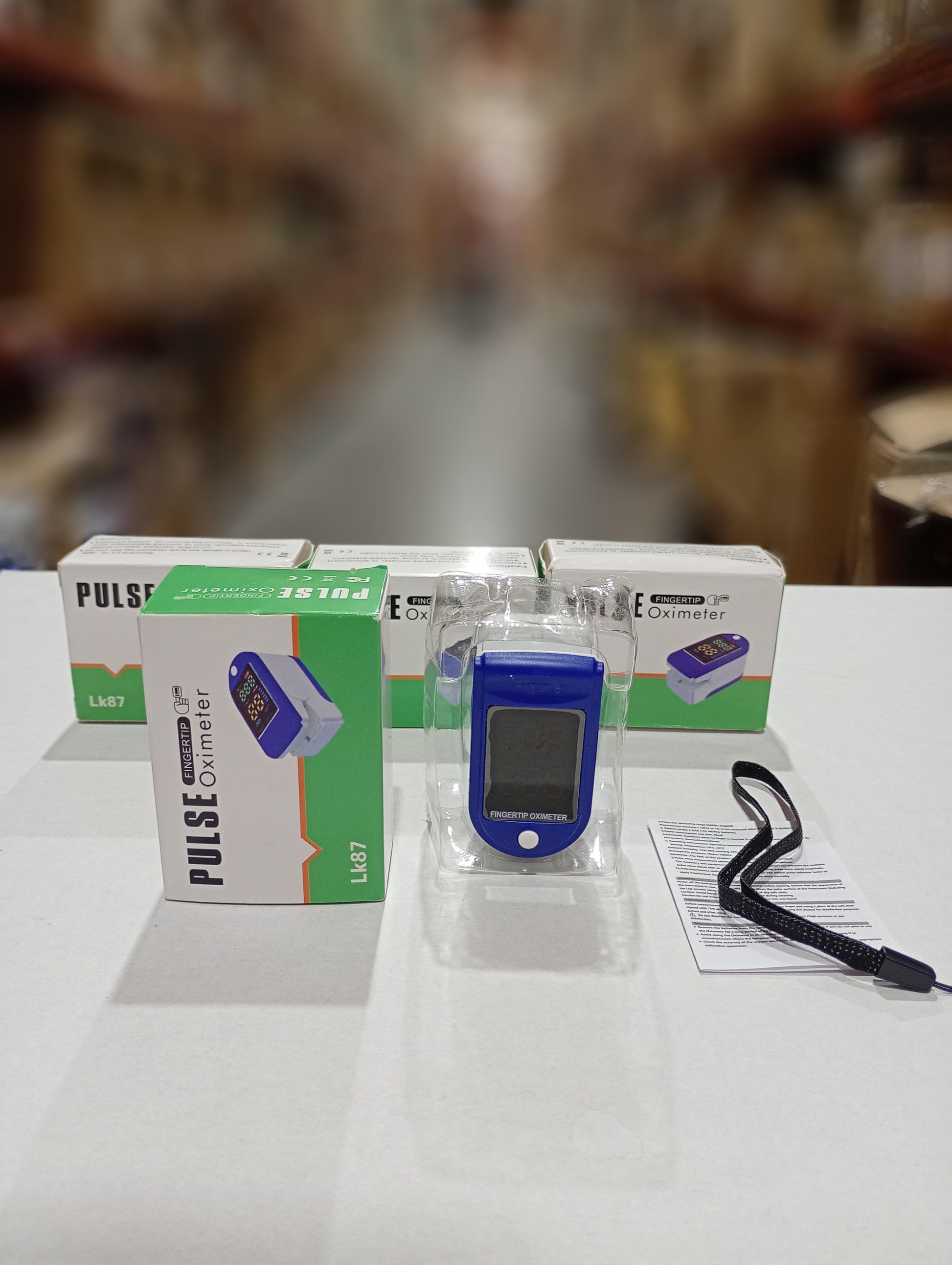 Oxímetro de dedo profesional con pantalla LED - additional image 2